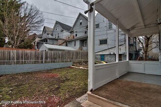 1521 Pine St in Scranton, PA - Building Photo - Building Photo