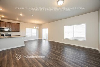 6236 Big Bird Dr in Colorado Springs, CO - Foto de edificio - Building Photo