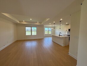 205 Cave Lk Dr in Owens Cross Roads, AL - Building Photo - Building Photo