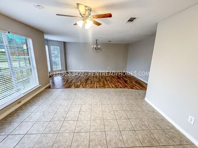 2410 Richfield Dr in Garland, TX - Building Photo - Building Photo