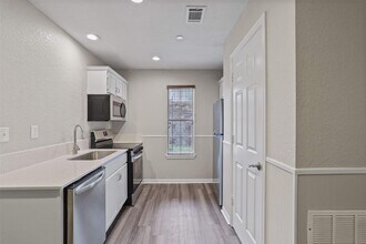 11700 League Line Rd in Conroe, TX - Building Photo - Building Photo