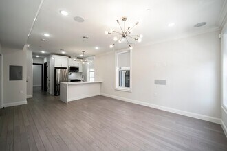 131 Clifton Pl in Jersey City, NJ - Building Photo - Building Photo