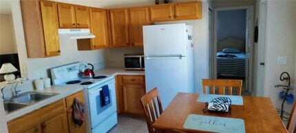 4550 Fernway Dr in North Port, FL - Building Photo - Building Photo