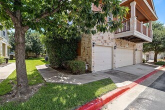 1481 E Old Settlers Blvd in Round Rock, TX - Building Photo - Building Photo