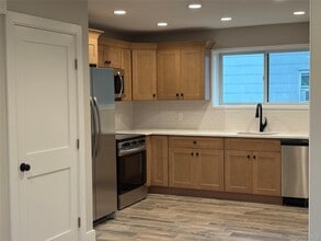 455 Sunrise Hwy in West Babylon, NY - Building Photo - Building Photo