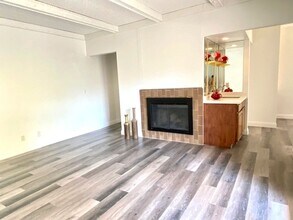 2625 Red Rock St in Las Vegas, NV - Building Photo - Building Photo