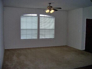 5413 Soledad Dr in Denton, TX - Building Photo - Building Photo