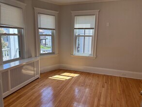 32 Matchett St, Unit 1 in Boston, MA - Building Photo - Building Photo