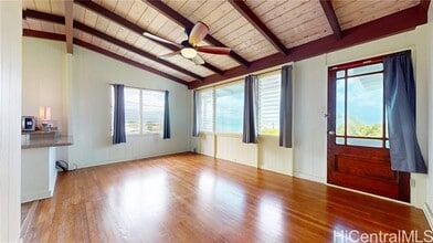 44-123-123 Mikiola Dr in Kaneohe, HI - Building Photo - Building Photo