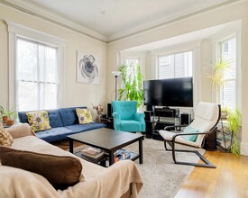 17 Perry St, Unit 2 in Cambridge, MA - Building Photo - Building Photo