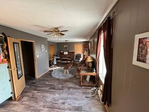 24602 Oran St in Oran, IA - Building Photo - Building Photo