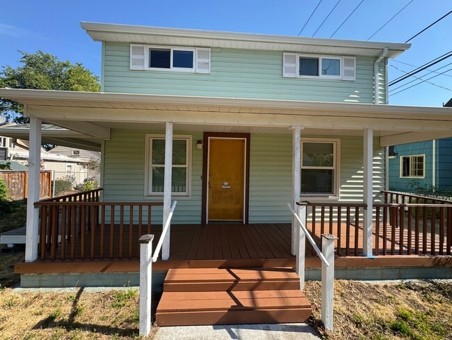 557 W 16th Ave in Eugene, OR - Building Photo - Building Photo
