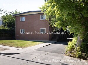 938 Lowell Ave S in Salt Lake City, UT - Building Photo - Building Photo