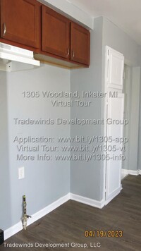 1305 Woodland Dr photo'