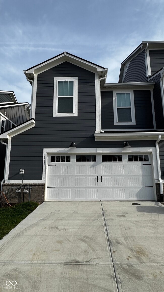 5743 W 750 N in McCordsville, IN - Building Photo - Building Photo