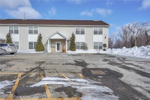 4510 Broadway in Depew, NY - Building Photo