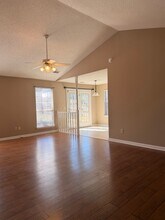 229 Stonewood Dr in West Columbia, SC - Building Photo - Building Photo