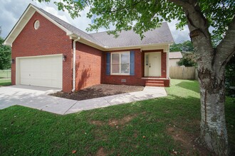 114 Liberty Dr in Madison, AL - Foto de edificio - Building Photo