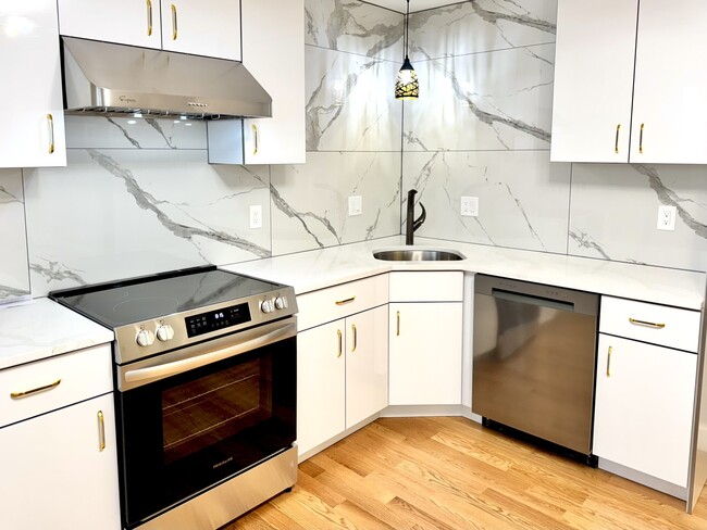7 Ward St, Unit 1