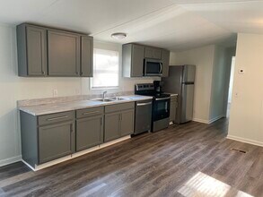 442 Ranch Rd in Chapel Hill, NC - Building Photo - Building Photo