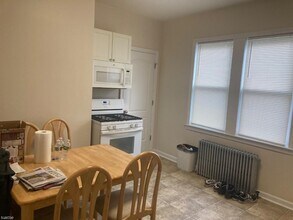 132 Stevens Ave in Little Falls, NJ - Foto de edificio - Building Photo