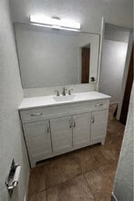 1734 Lake Elmo Dr in Billings, MT - Foto de edificio - Building Photo