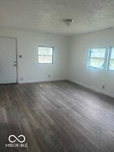 2238 Admiral Dr in Indianapolis, IN - Building Photo - Building Photo