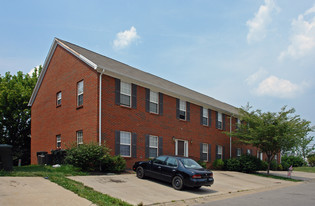 2832-2836 Ryan Cir Apartments