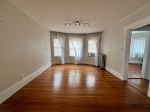 419 Concord Ave, Unit 2 in Cambridge, MA - Building Photo - Building Photo