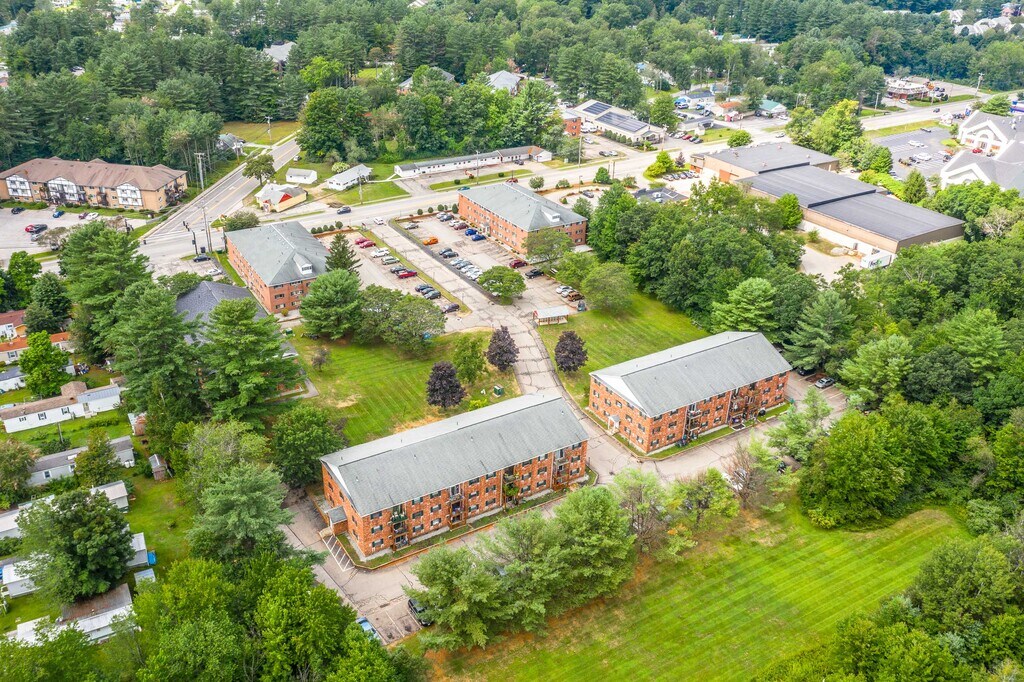 Meadowbrook Apartments Concord, NH Apartments