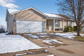 120 Trotters Creek Ln in Wright City, MO - Building Photo - Building Photo