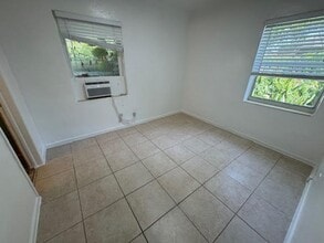 5814 Taylor St Hollywood, FL 33021 in Hollywood, FL - Building Photo - Building Photo