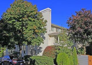 Thornton Creek Apartments in Seattle, WA - Building Photo - Building Photo