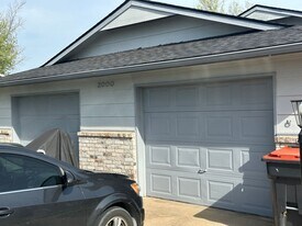 2000 Cypress Pl in Springdale, AR - Building Photo