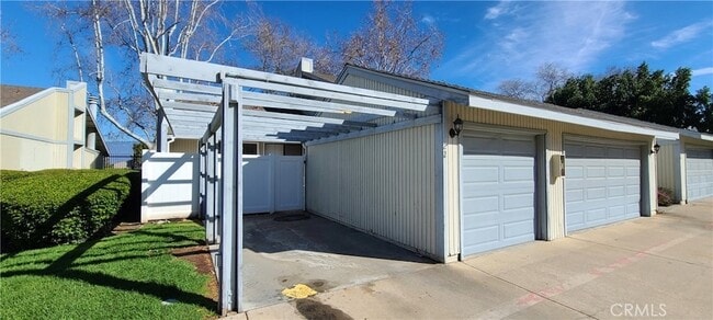 1965 E Coulston St, Unit 22 in Loma Linda, CA - Building Photo - Building Photo