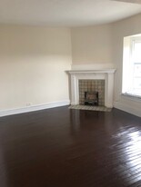 10000 Lamont Ave, Unit 11