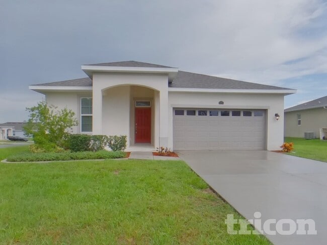 37124 Scenic Ridge Dr in Grand Island, FL - Building Photo - Building Photo