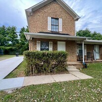 422 Lilly Ln in Murfreesboro, TN - Building Photo