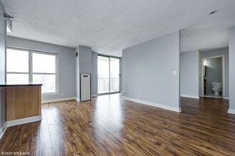 1212 N La Salle Dr in Chicago, IL - Building Photo - Building Photo