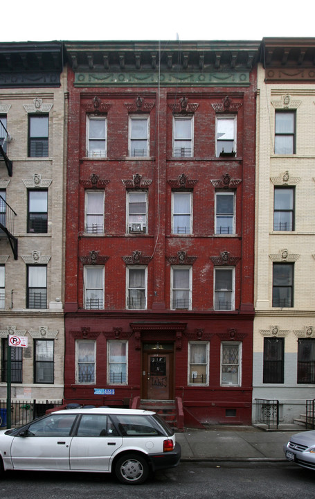 318 Jefferson St in Brooklyn, NY - Building Photo