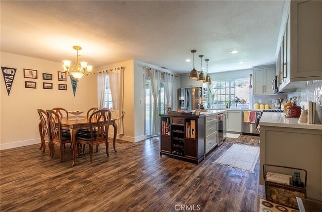 27295 Vía Marcia in Santa Clarita, CA - Building Photo - Building Photo