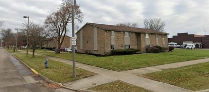 295 W Bucyrus St in Crestline, OH - Building Photo - Building Photo