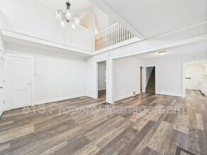 5611 Olive St in Kansas City, MO - Building Photo - Building Photo