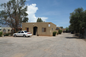 3038 N Estrella Ave in Tucson, AZ - Building Photo - Building Photo