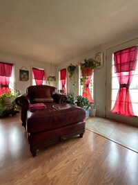 416 Vernon St photo'