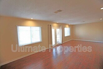 2712 W Villa Rita Dr in Phoenix, AZ - Building Photo - Building Photo