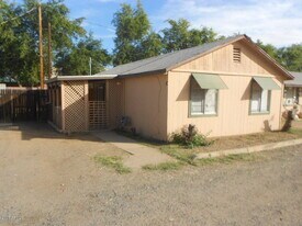 2727 W Belmont Ave in Phoenix, AZ - Building Photo