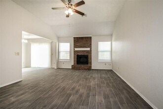 8808 NW 85th Pl in Oklahoma City, OK - Building Photo - Building Photo