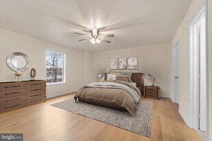 14046 Erie Ct in Gainesville, VA - Building Photo