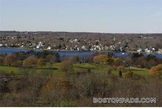 4380 N Main St in Fall River, MA - Building Photo - Building Photo